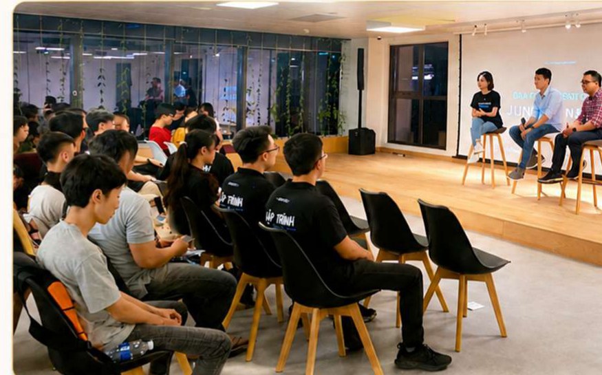 Workshop kỹ năng mềm trong chương trình đào tạo Lotus Globe
